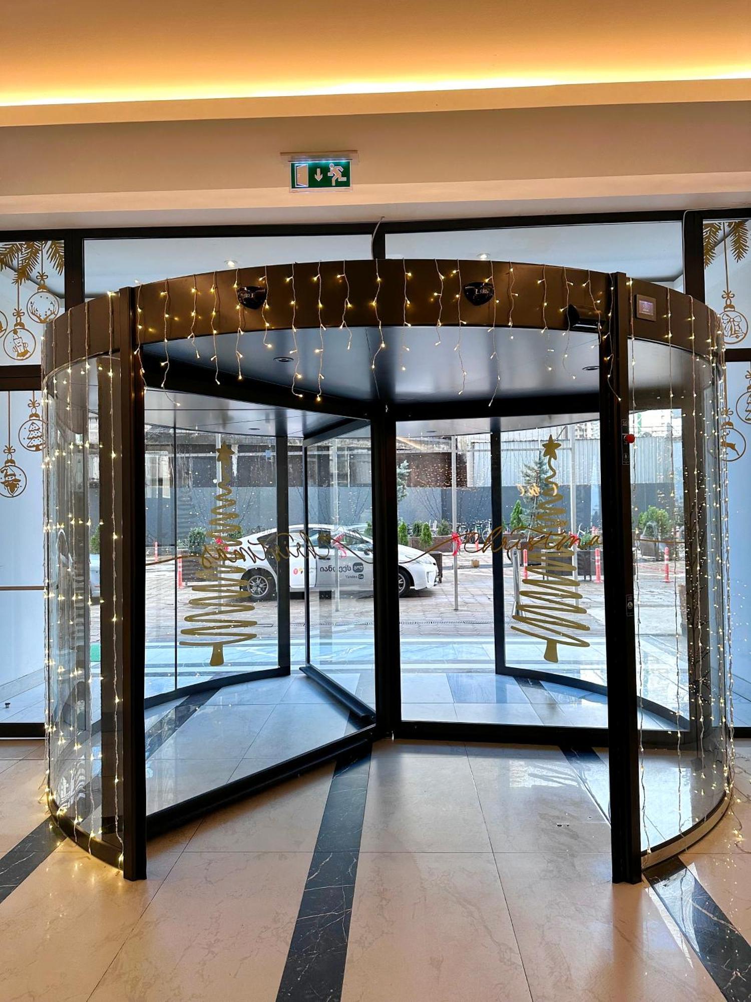 Best Location Apartments In Μπατούμι Εξωτερικό φωτογραφία
